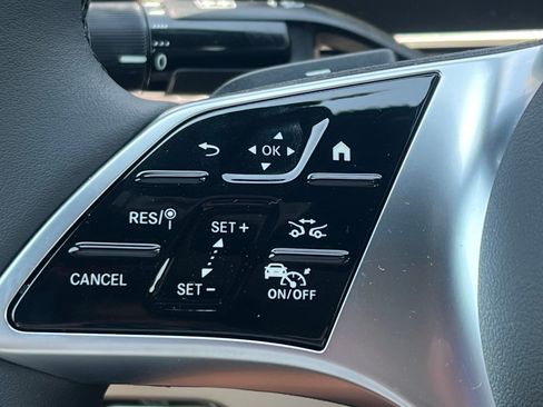 New 2026 Mercedes-Benz C 300 4MATIC Sedan image 41
