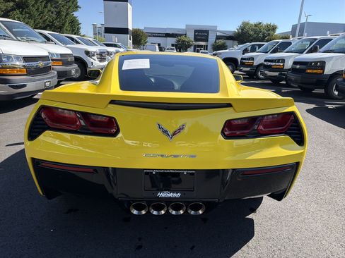 Used 2016 Chevrolet Corvette Stingray Coupe w/ 2LT Preferred Equipment Group RWD image 9