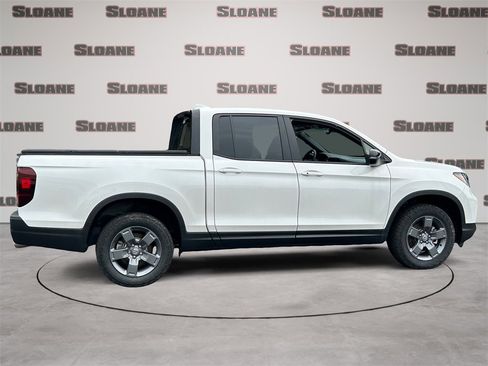 New 2025 Honda Ridgeline TrailSport image 6