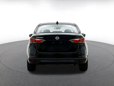 Used 2025 Nissan Versa SV FWD image 7