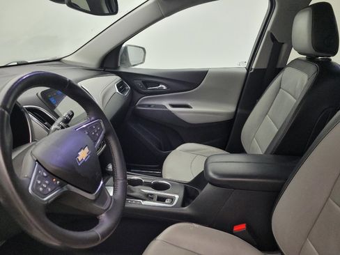 Used 2019 Chevrolet Equinox Premier image 17
