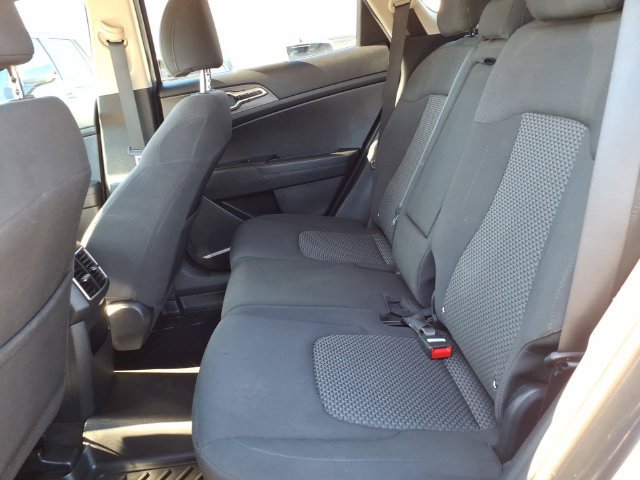 Used 2023 Kia Sportage LX AWD/4WD image 13
