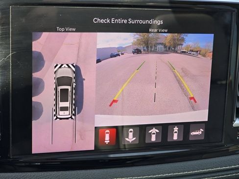 Used 2021 Chrysler Pacifica Limited w/ Premium & Safety Sphere Group AWD/4WD image 6