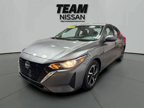 Used 2024 Nissan Sentra SV image 2
