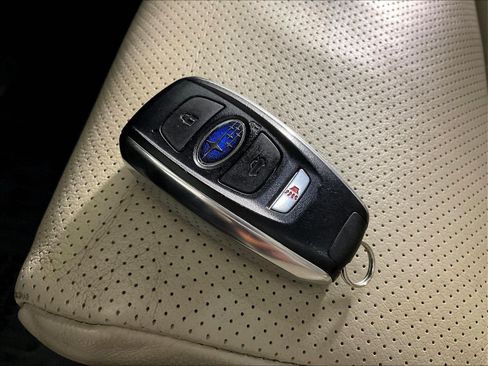 Used 2020 Subaru Ascent Limited w/ Popular Package #2A AWD/4WD image 33