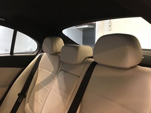 Used 2022 Mercedes-Benz C 300 4MATIC Sedan image 18