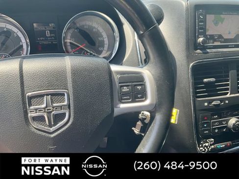 Used 2019 Dodge Grand Caravan GT FWD image 21