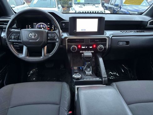 Used 2025 Toyota Tacoma SR5 image 13
