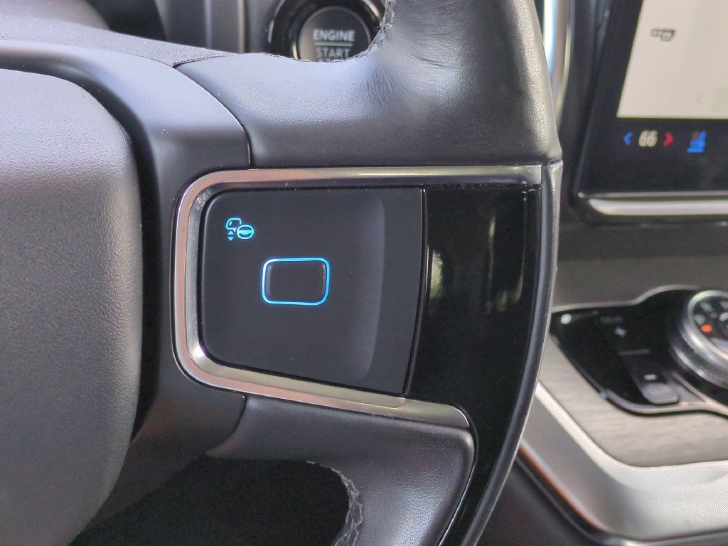 Used 2025 Ford Expedition Max Platinum AWD/4WD image 29