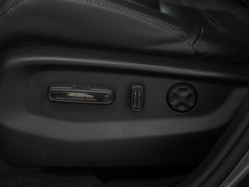Used 2021 Honda CR-V EX-L image 27