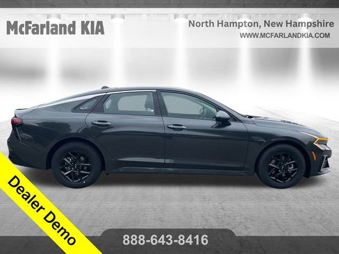 New 2025 Kia K5 LXS image 8