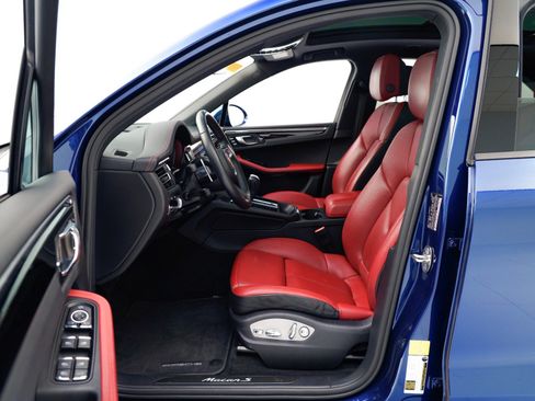 Used 2022 Porsche Macan S image 17