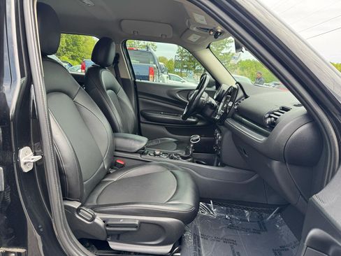 Used 2016 MINI Cooper Clubman FWD image 14