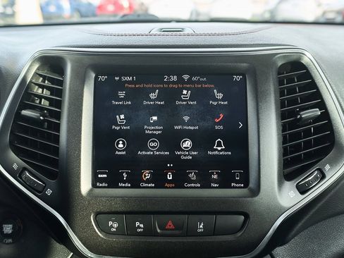 Used 2019 Jeep Cherokee Trailhawk image 51