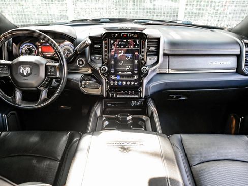 Used 2019 RAM 3500 Limited image 12