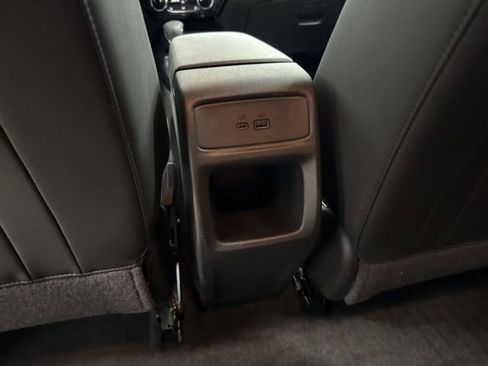 Used 2024 Chevrolet Trax LT w/ Driver Confidence Package FWD image 20