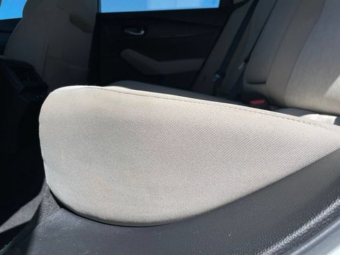 Used 2025 Honda Accord LX image 39
