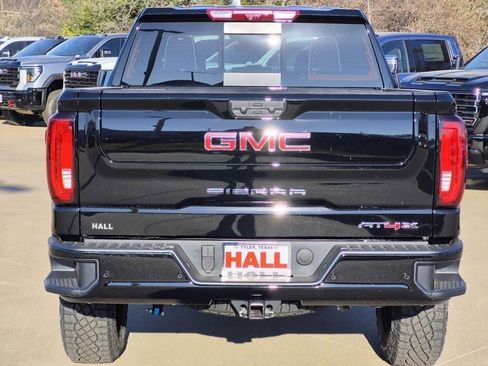 New 2026 GMC Sierra 1500 AT4X AWD/4WD image 4