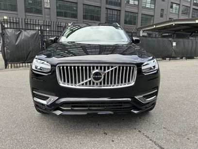 Used 2025 Volvo XC90 B5 Core