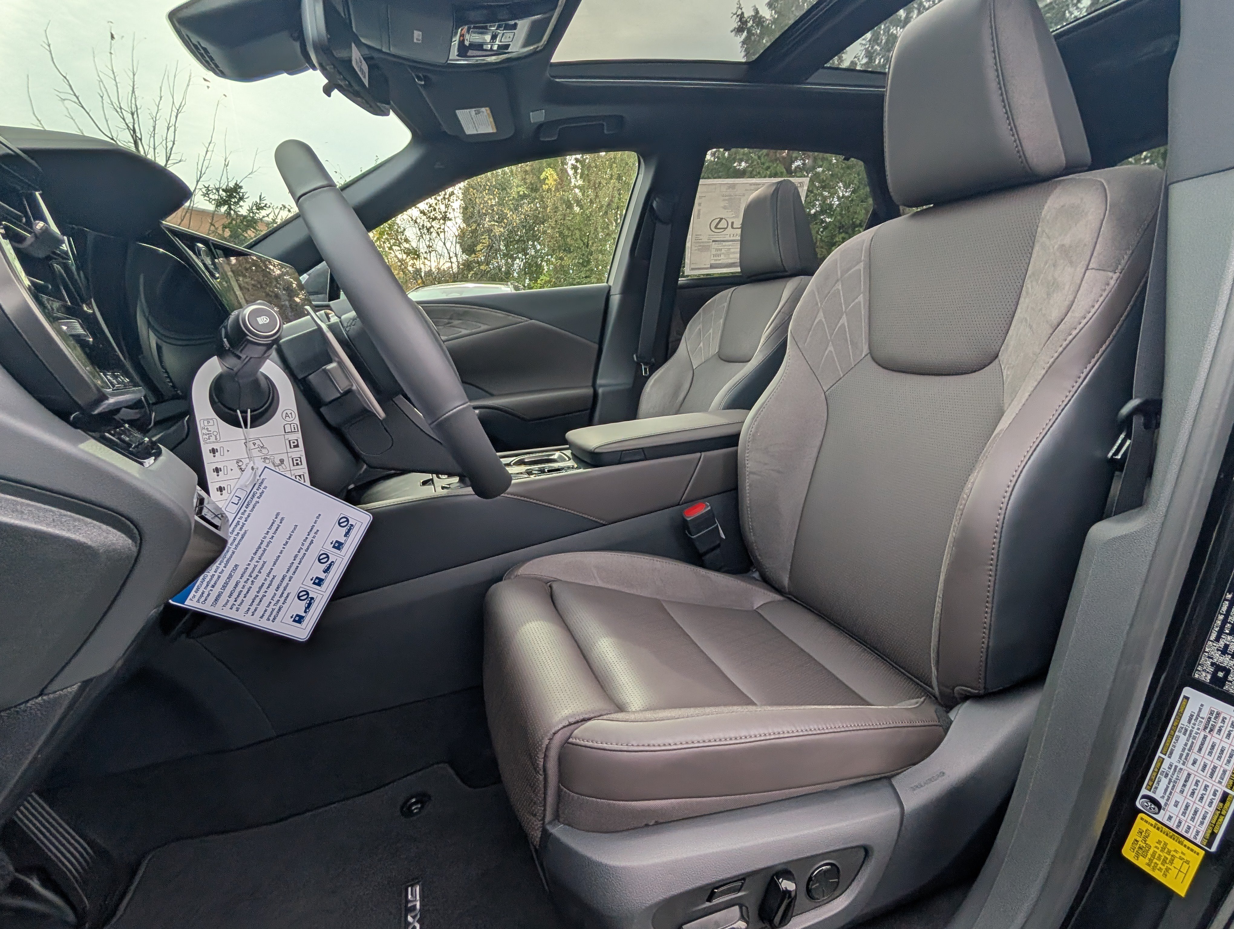 New 2026 Lexus RX 350 AWD w/ Convenience Package image 14