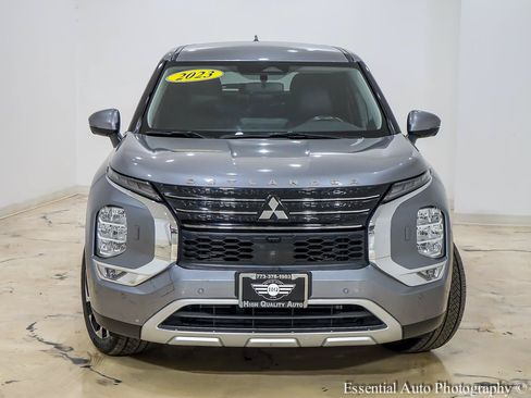 Used 2023 Mitsubishi Outlander SE AWD/4WD image 5