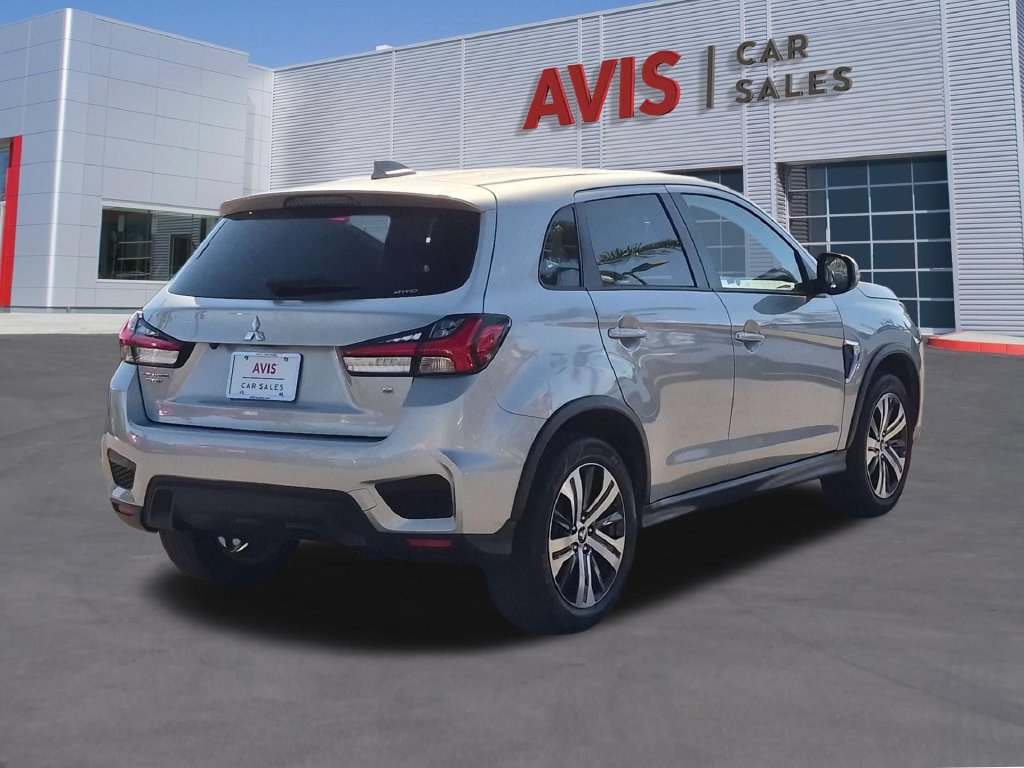 Used 2025 Mitsubishi Outlander Sport SE AWD/4WD image 6
