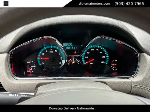 Used 2017 Chevrolet Traverse LS AWD/4WD image 28