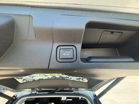 Used 2023 GMC Acadia SLT w/ Elevation Edition AWD/4WD image 60