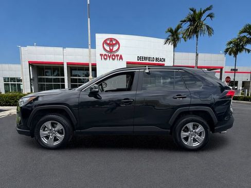 Used 2025 Toyota RAV4 XLE FWD image 4