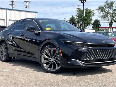 Used 2023 Toyota Crown Limited w/ Advanced Technology Package