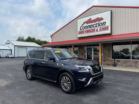 Used 2023 Nissan Armada SL w/ Cargo Package AWD/4WD image 2
