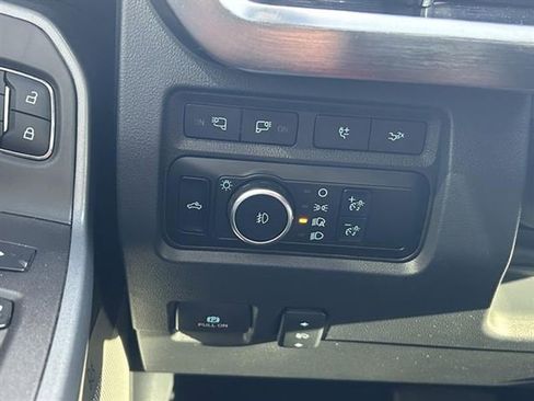 Used 2024 Ford F250 Lariat w/ Lariat Ultimate Package image 19