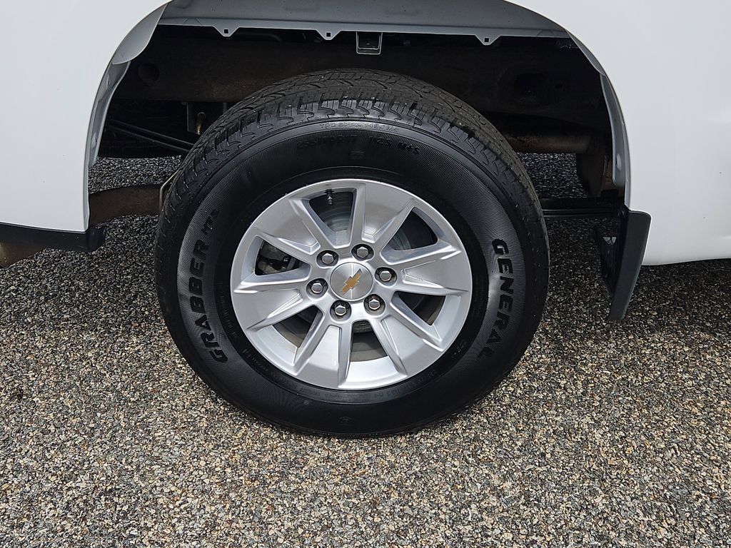 Certified 2025 Chevrolet Silverado 1500 LT AWD/4WD image 9