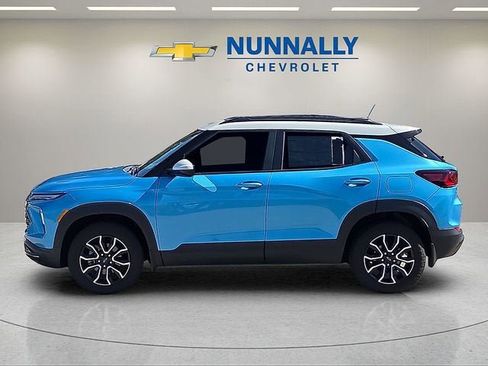 New 2025 Chevrolet TrailBlazer ACTIV w/ Convenience Package AWD/4WD image 2