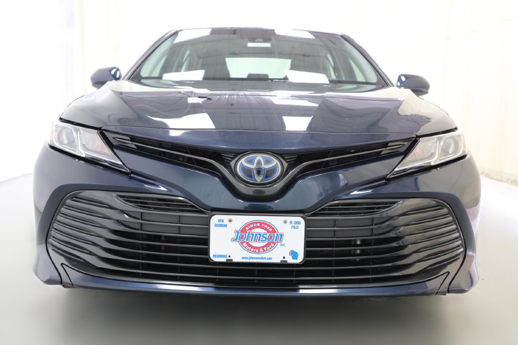 Used 2020 Toyota Camry LE FWD image 17
