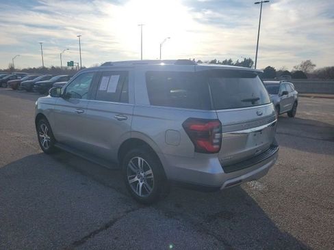 Used 2024 Ford Expedition Limited image 27