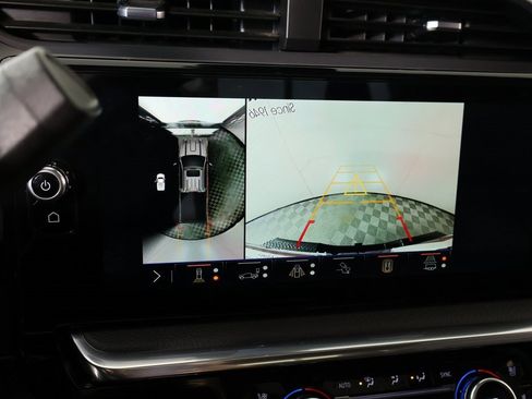 Used 2024 GMC Sierra 2500 Denali w/ Denali Reserve Package image 6