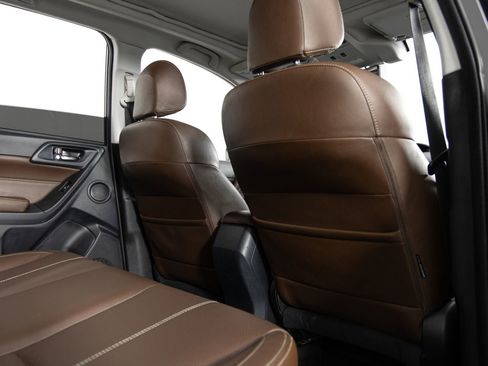 Used 2017 Subaru Forester 2.5i Touring image 23