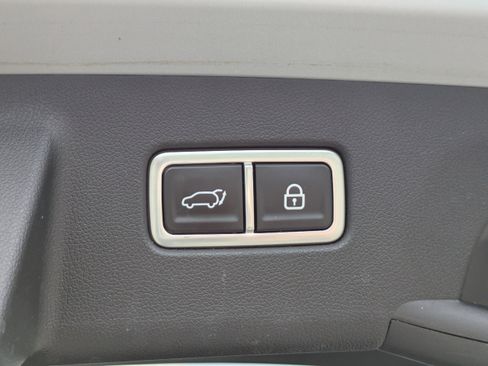 Used 2022 Kia Sorento EX w/ Panoramic Sunroof Package FWD image 14