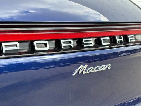 Certified 2026 Porsche Macan AWD/4WD image 28