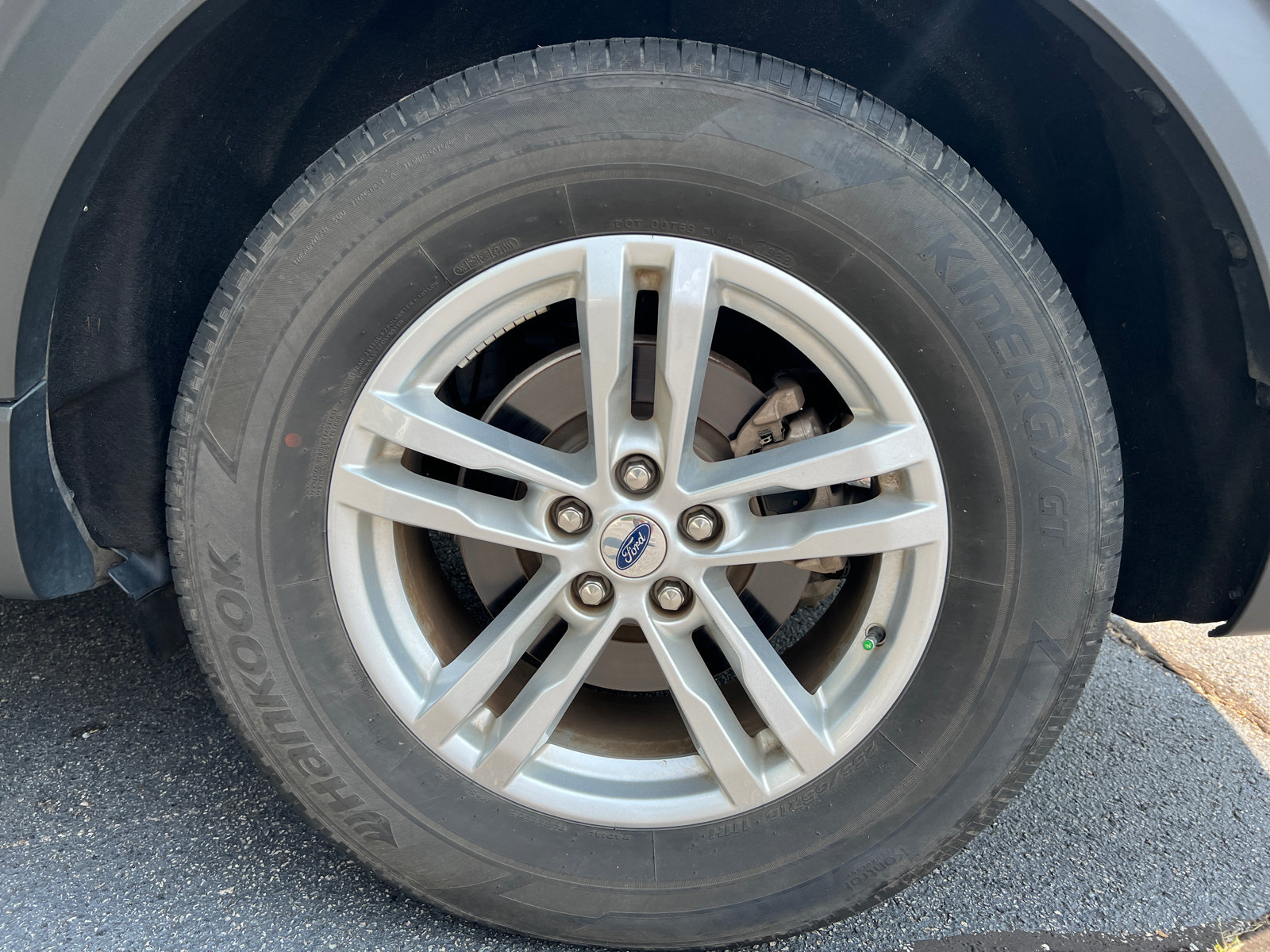 Used 2022 Ford Explorer XLT RWD image 32