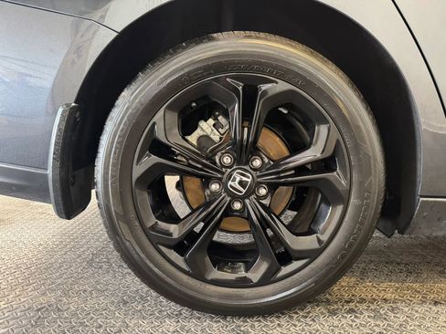 Used 2025 Honda Accord SE image 30