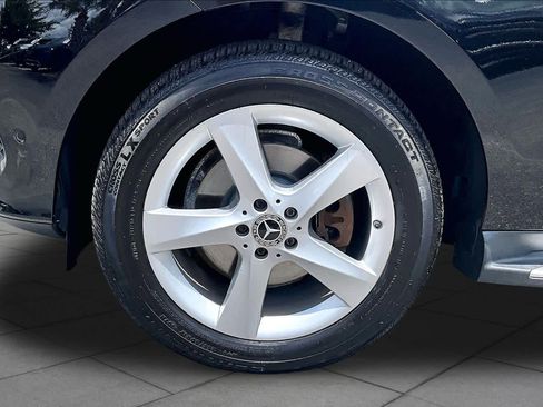 Certified 2017 Mercedes-Benz GLE 350 4MATIC image 11