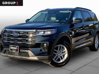 Used 2025 Ford Explorer Active w/ Active Comfort Package