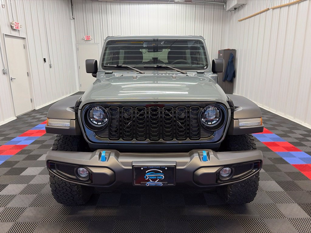 Used 2024 Jeep Wrangler Unlimited AWD/4WD image 9