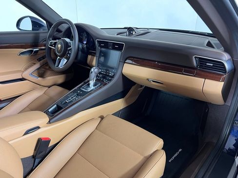 Certified 2017 Porsche 911 Carrera 4S AWD/4WD image 22
