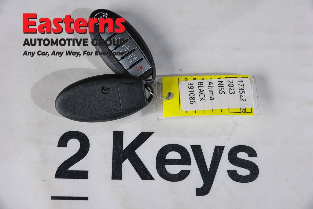 Used 2023 Nissan Altima 2.5 SV FWD image 27