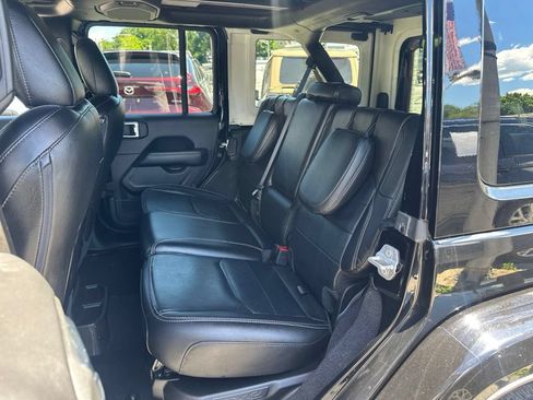 Certified 2022 Jeep Wrangler Unlimited Sahara w/ Cold Weather Group AWD/4WD image 14