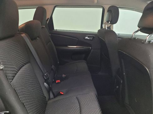 Used 2017 Dodge Journey SXT w/ Blacktop Package FWD image 19