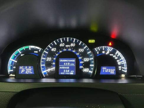 Used 2013 Toyota Camry XLE w/ Leather Pkg FWD image 11